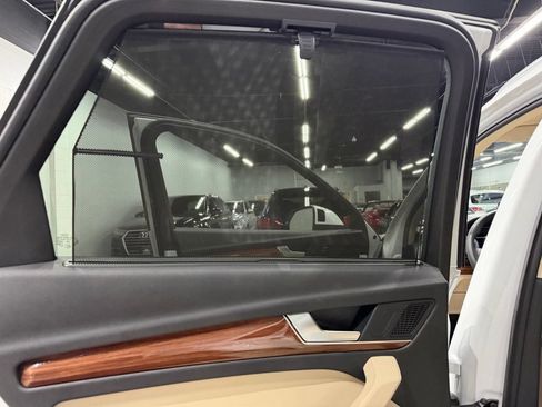 Used 2021 Audi Q5 Prestige w/ Prestige Package AWD/4WD image 27