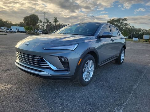 New 2026 Buick Envista Preferred image 2