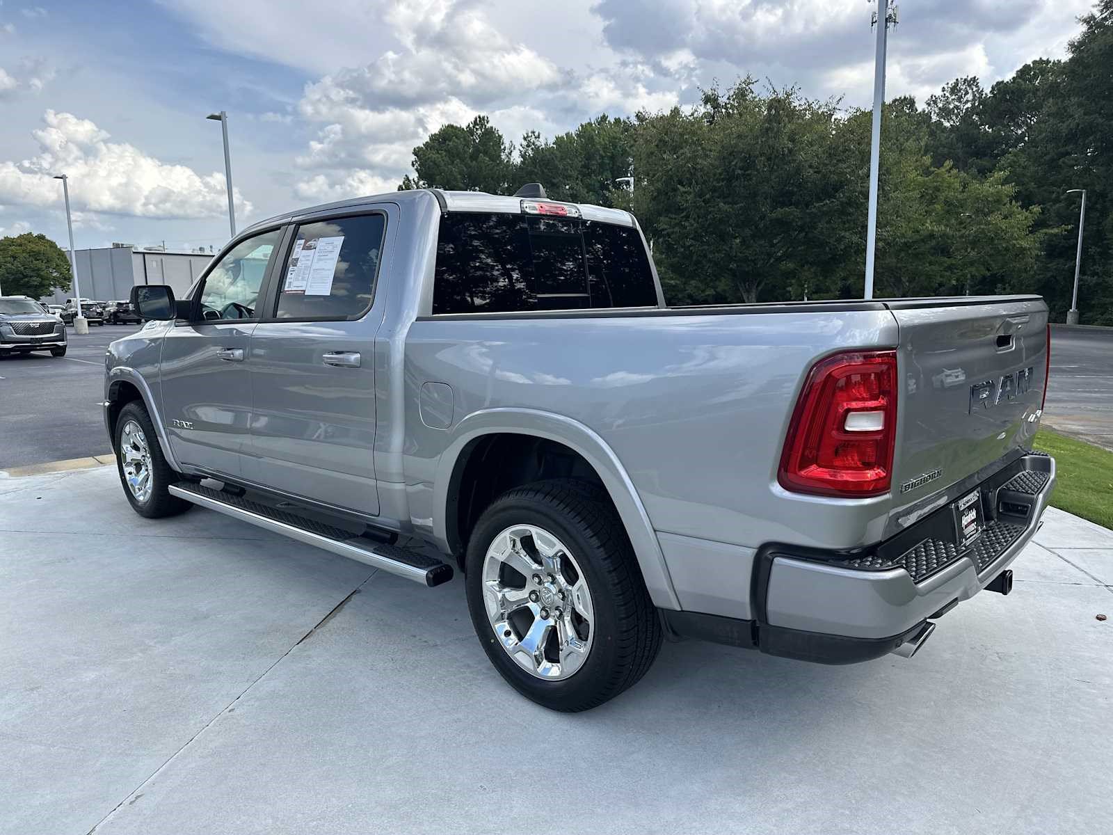 Used 2025 RAM 1500 Big Horn AWD/4WD image 8