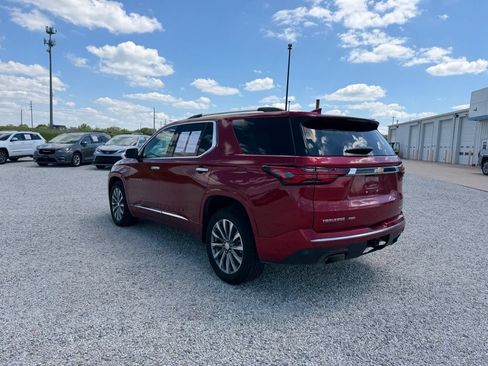 Used 2023 Chevrolet Traverse Premier w/ LPO, Floor Liner Package AWD/4WD image 5