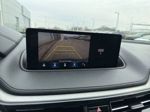 Used 2024 Acura MDX SH-AWD w/ Technology Package image 5