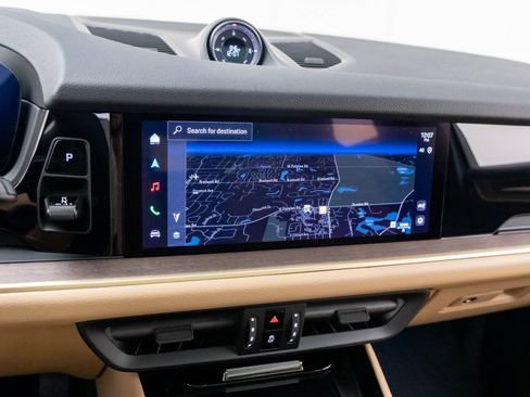 New 2026 Porsche Cayenne AWD/4WD image 31