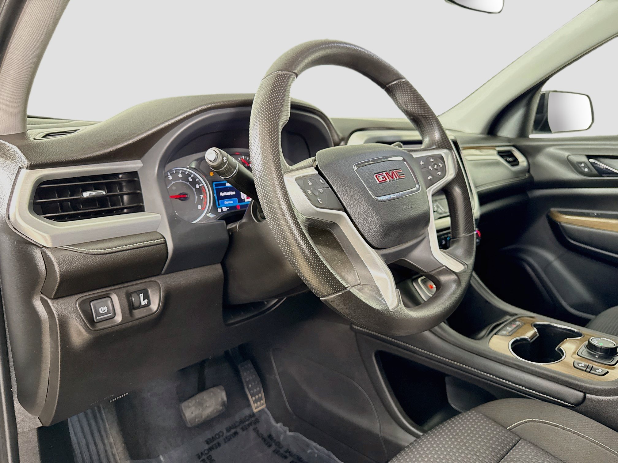 Used 2023 GMC Acadia SLE w/ Driver Convenience Package AWD/4WD image 11