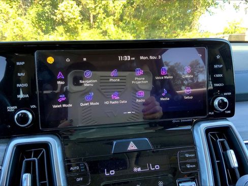 Used 2023 Kia Sorento S w/ Panoramic Sunroof Package image 36