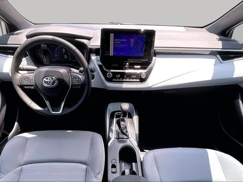 Used 2026 Toyota Corolla SE FWD image 14