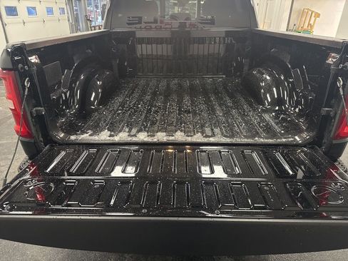 Used 2026 RAM 1500 Big Horn AWD/4WD image 35