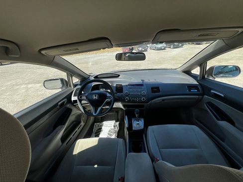 Used 2010 Honda Civic LX image 11