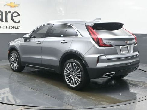 Used 2024 Cadillac XT4 Premium Luxury image 36