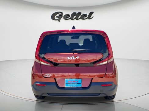 Used 2022 Kia Soul LX w/ Technology Package FWD image 6