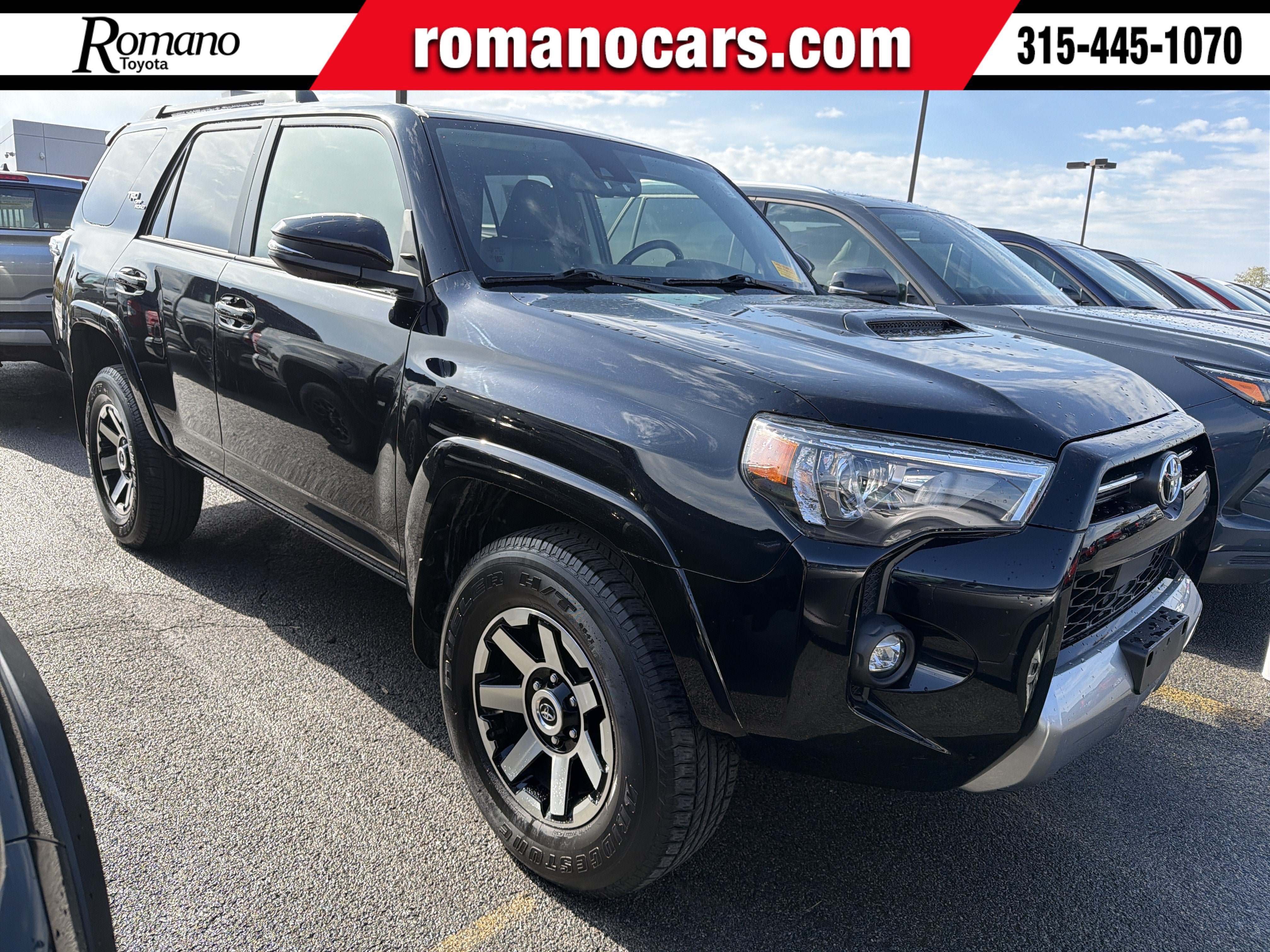 Used 2024 Toyota 4Runner TRD Off-Road Premium w/ Moonroof Package AWD/4WD image 1