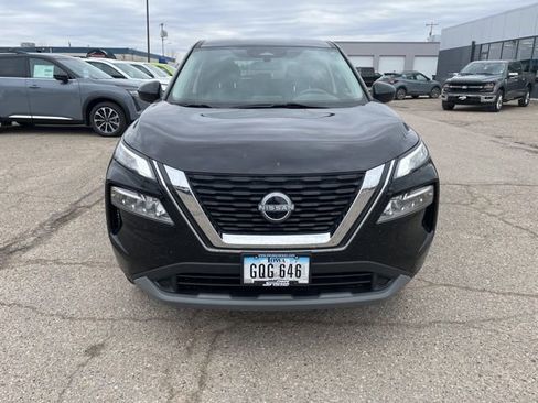 Used 2023 Nissan Rogue SV image 7