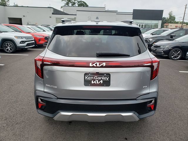 Certified 2024 Kia Seltos EX AWD/4WD image 5