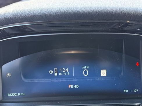 Used 2024 Lincoln Corsair Reserve w/ Equipment Group 201A image 18