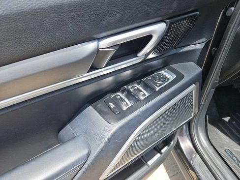 Used 2022 Kia Telluride S FWD image 13