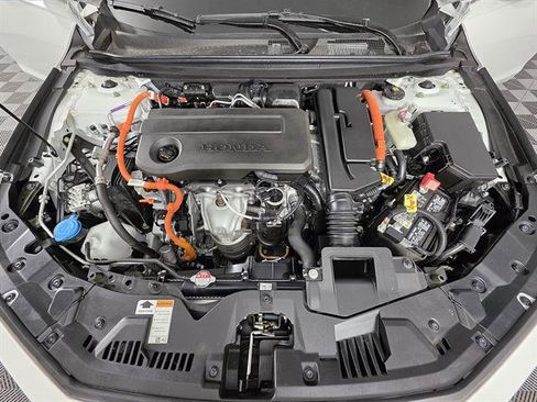 Used 2025 Honda Accord Touring image 11
