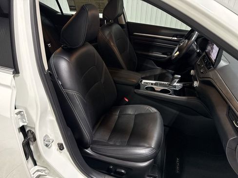 Used 2023 Nissan Altima 2.5 SL image 29