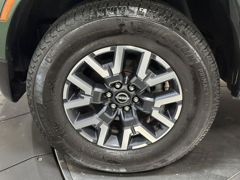 Used 2022 Nissan Frontier SV AWD/4WD image 18