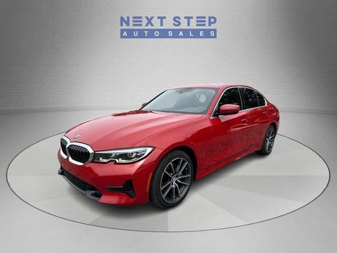 Used 2020 BMW 330i xDrive Sedan w/ Convenience Package AWD/4WD image 3