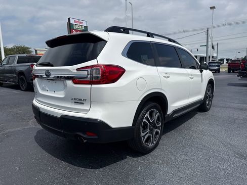 Used 2023 Subaru Ascent Limited w/ Technology Package AWD/4WD image 6