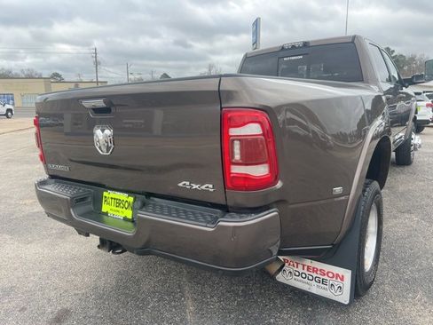 Used 2021 RAM 3500 Laramie image 10