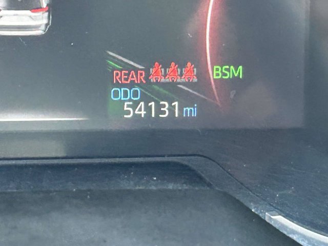 Used 2025 Toyota RAV4 XLE FWD image 6