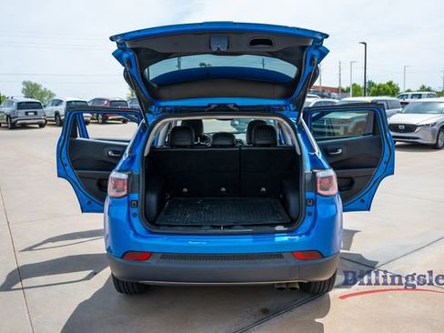 Used 2019 Jeep Compass Limited FWD image 17