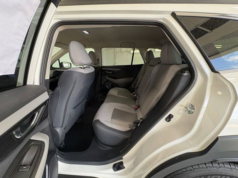 Used 2024 Subaru Outback Premium AWD/4WD image 20