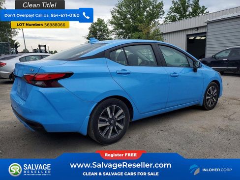 Used 2021 Nissan Versa SV FWD image 4