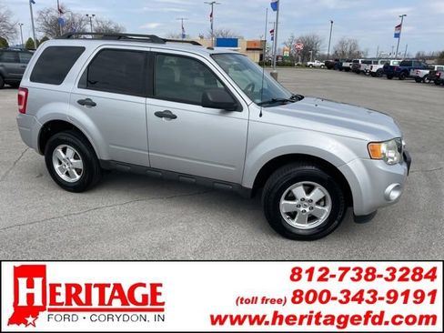 Used 2012 Ford Escape XLT image 1