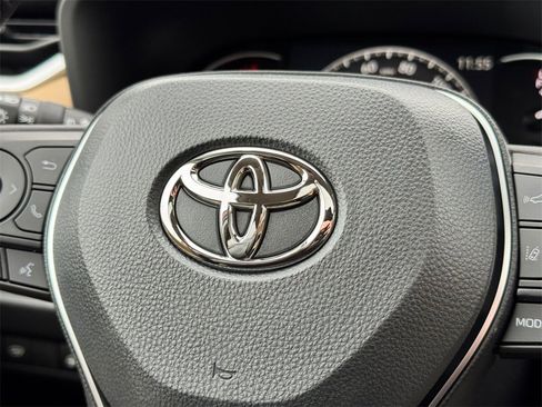 New 2025 Toyota RAV4 XLE Premium image 31