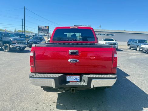 Used 2014 Ford F250 XLT w/ XLT Interior Package AWD/4WD image 4