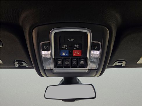 Used 2020 RAM 1500 Limited AWD/4WD image 28