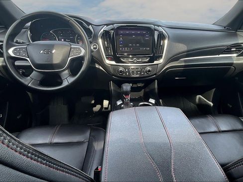 Used 2023 Chevrolet Traverse RS w/ LPO, Floor Liner Package image 7