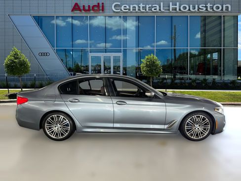 Used 2018 BMW M550i xDrive w/ Dynamic Handling Package image 8