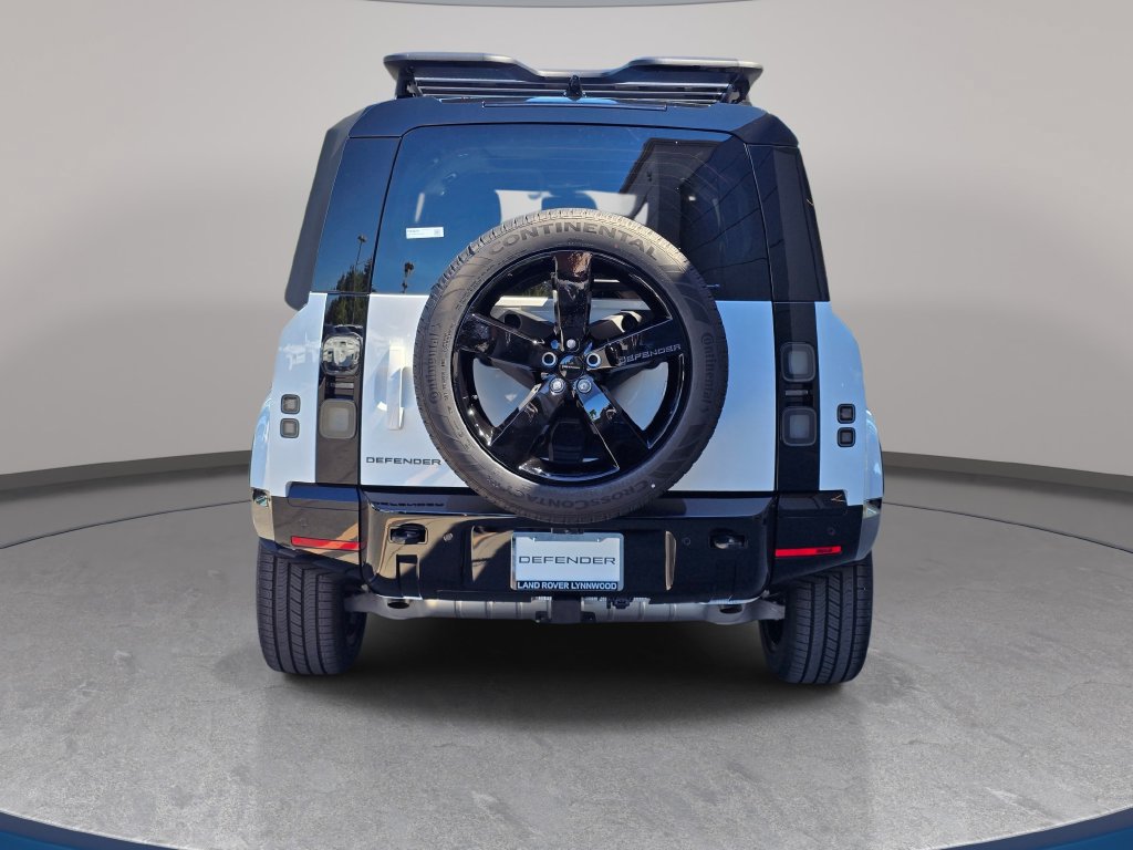 New 2026 Land Rover Defender 110 X-Dynamic SE AWD/4WD image 6