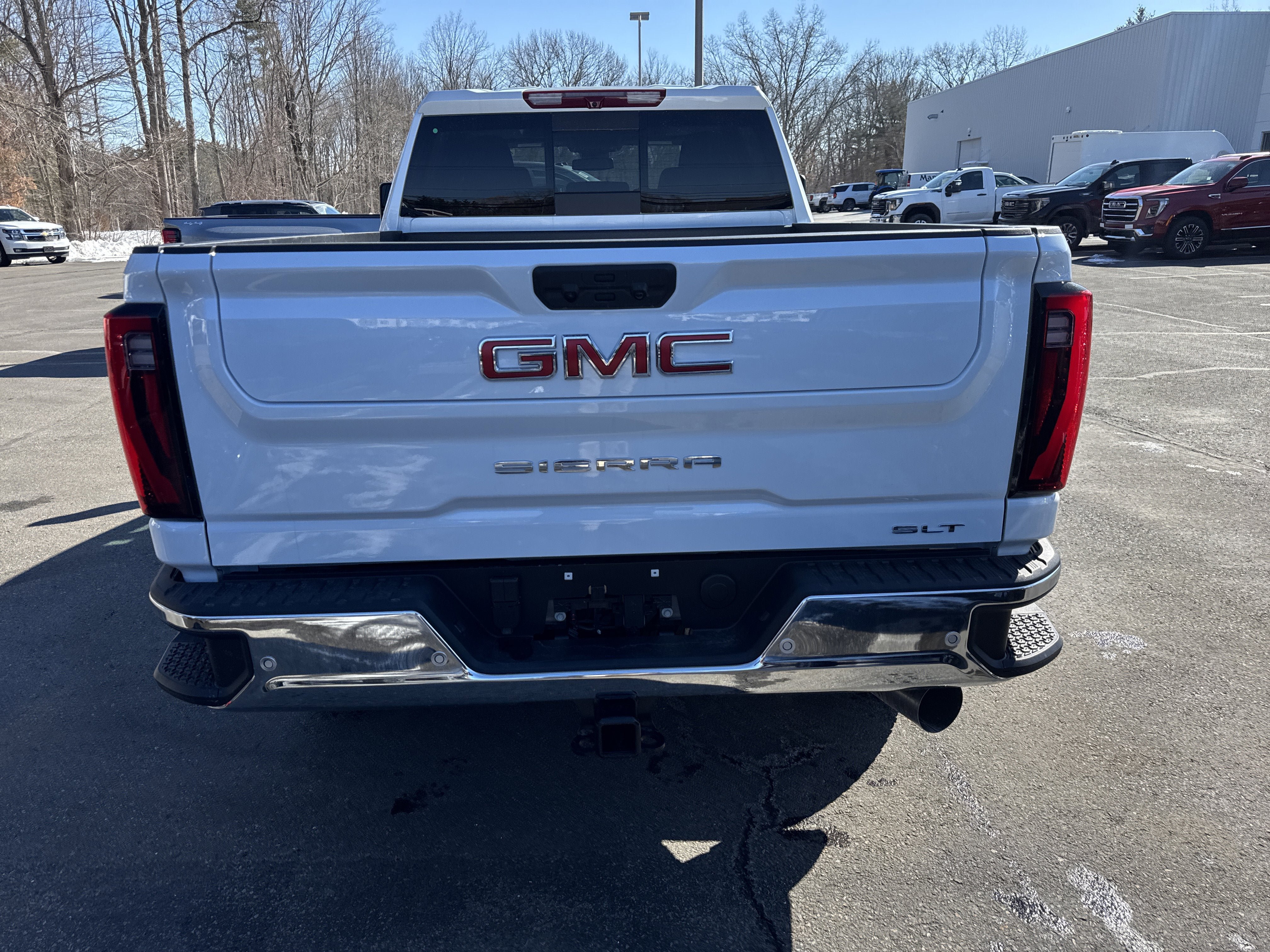 New 2026 GMC Sierra 3500 SLT w/ SLT Premium Package AWD/4WD image 3
