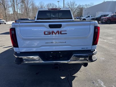 New 2026 GMC Sierra 3500 SLT w/ SLT Premium Package