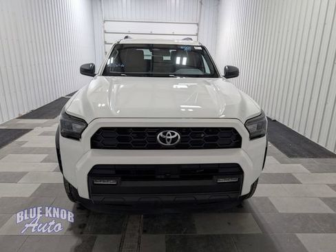 Used 2025 Toyota 4Runner TRD Off-Road AWD/4WD image 6
