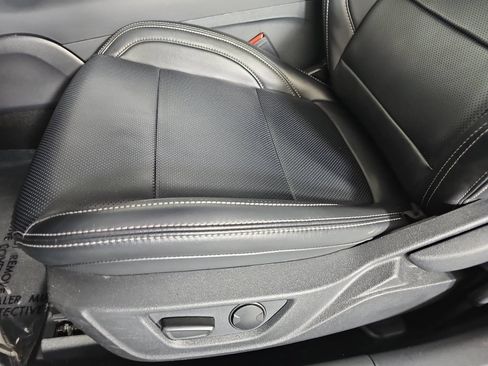 Used 2025 Ford Mustang Premium RWD image 25