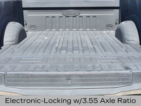 Used 2018 Ford F250 Lariat w/ Lariat Value Package AWD/4WD image 19