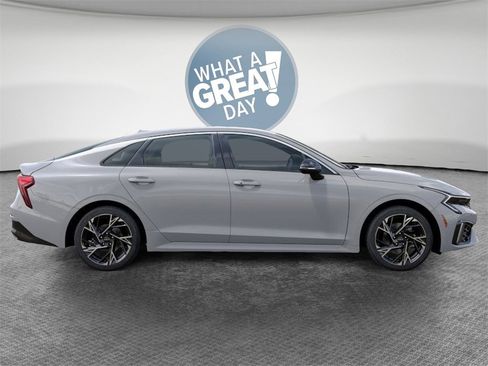 New 2026 Kia K5 GT-Line image 7