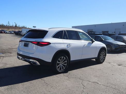 New 2026 Mercedes-Benz GLC 300 4MATIC image 3