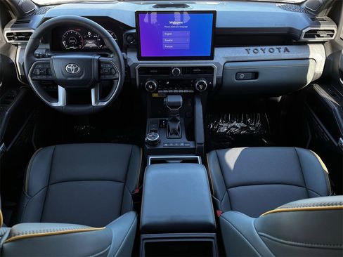 Used 2024 Toyota Tacoma Trailhunter image 9