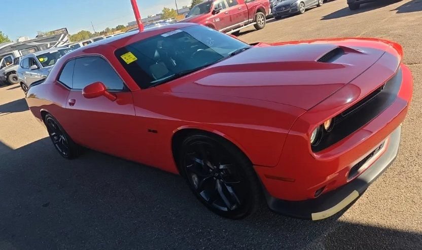 Used 2023 Dodge Challenger R/T w/ Blacktop Package RWD image 1