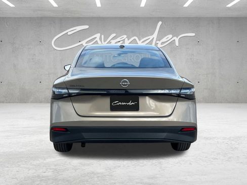 New 2026 Nissan Sentra SV image 15