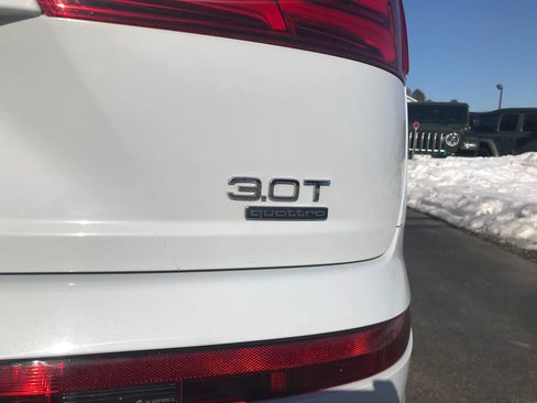 Used 2018 Audi Q7 3.0T Premium image 46