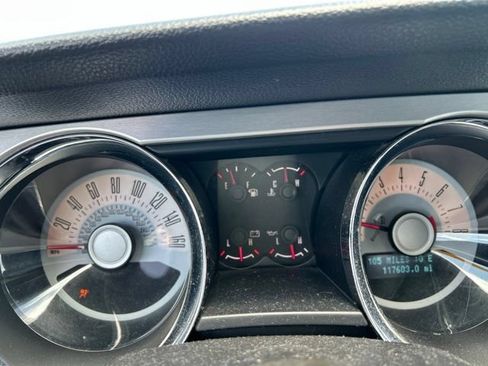 Used 2012 Ford Mustang Premium RWD image 22