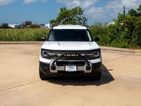 Used 2025 Ford Bronco Sport Big Bend AWD/4WD image 2