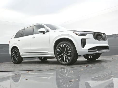 New 2026 Volvo XC90 B6 Plus AWD/4WD image 36