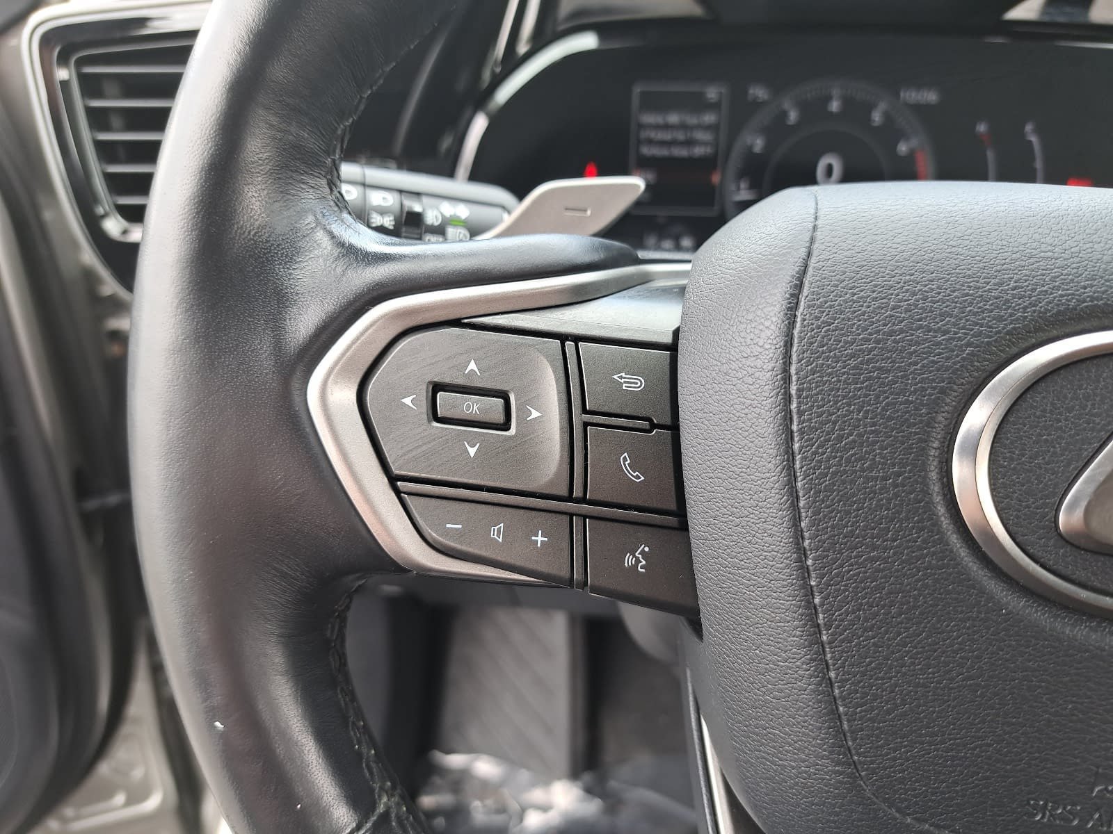 Used 2024 Lexus NX 350 AWD w/ Vision Package image 19
